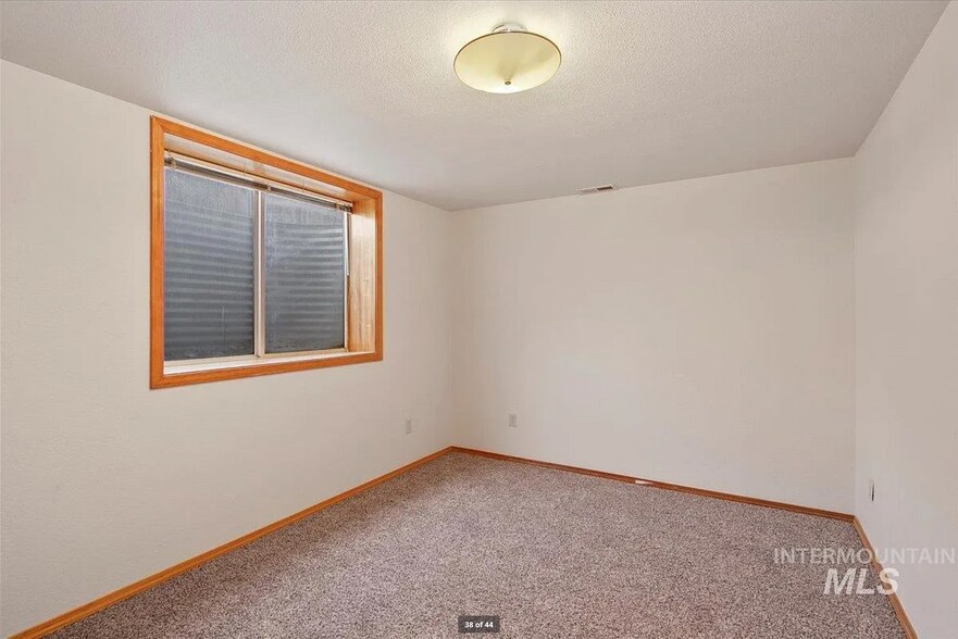 Building Photo - 11147 W Highmont Dr