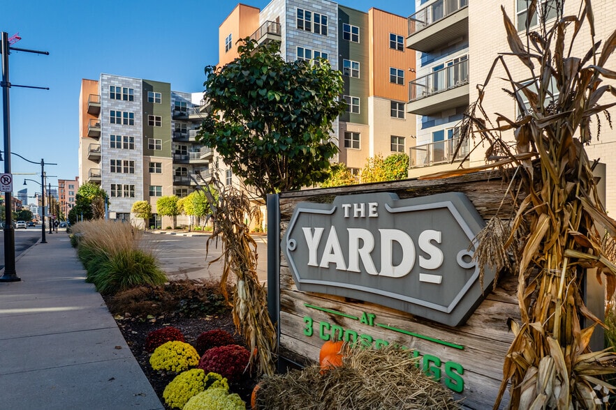 Building Photo - The Yards at 3 Crossings