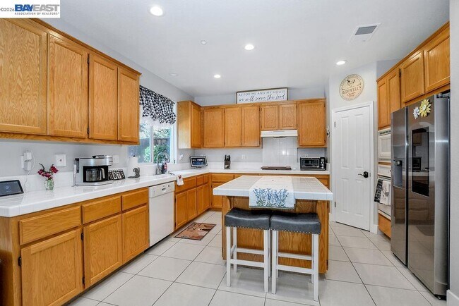 Building Photo - 2913 Haddington Ct