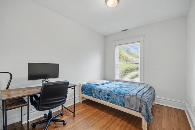 Building Photo - 7045 Pershing Ave