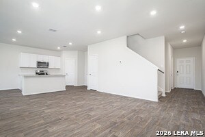 Building Photo - 23215 Langdon Landing