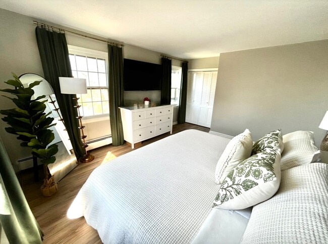 Building Photo - 54 Doane Rd