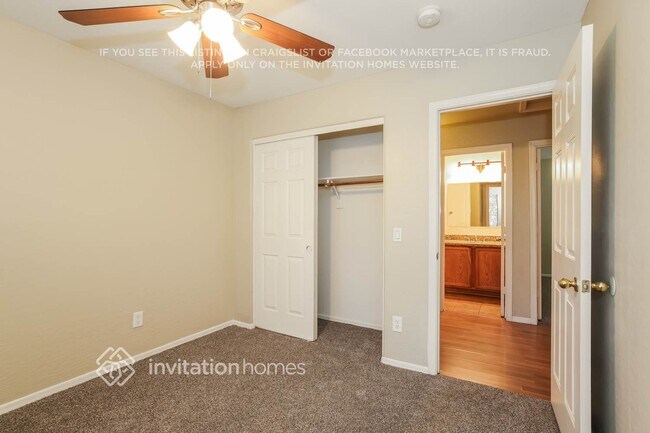 Building Photo - 9638 N 94th Ave