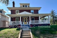 Building Photo - 4821 Underwood Ave