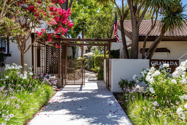Entrance - Granada Apartments