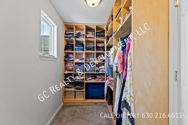 Building Photo - 4146 Calder Ln