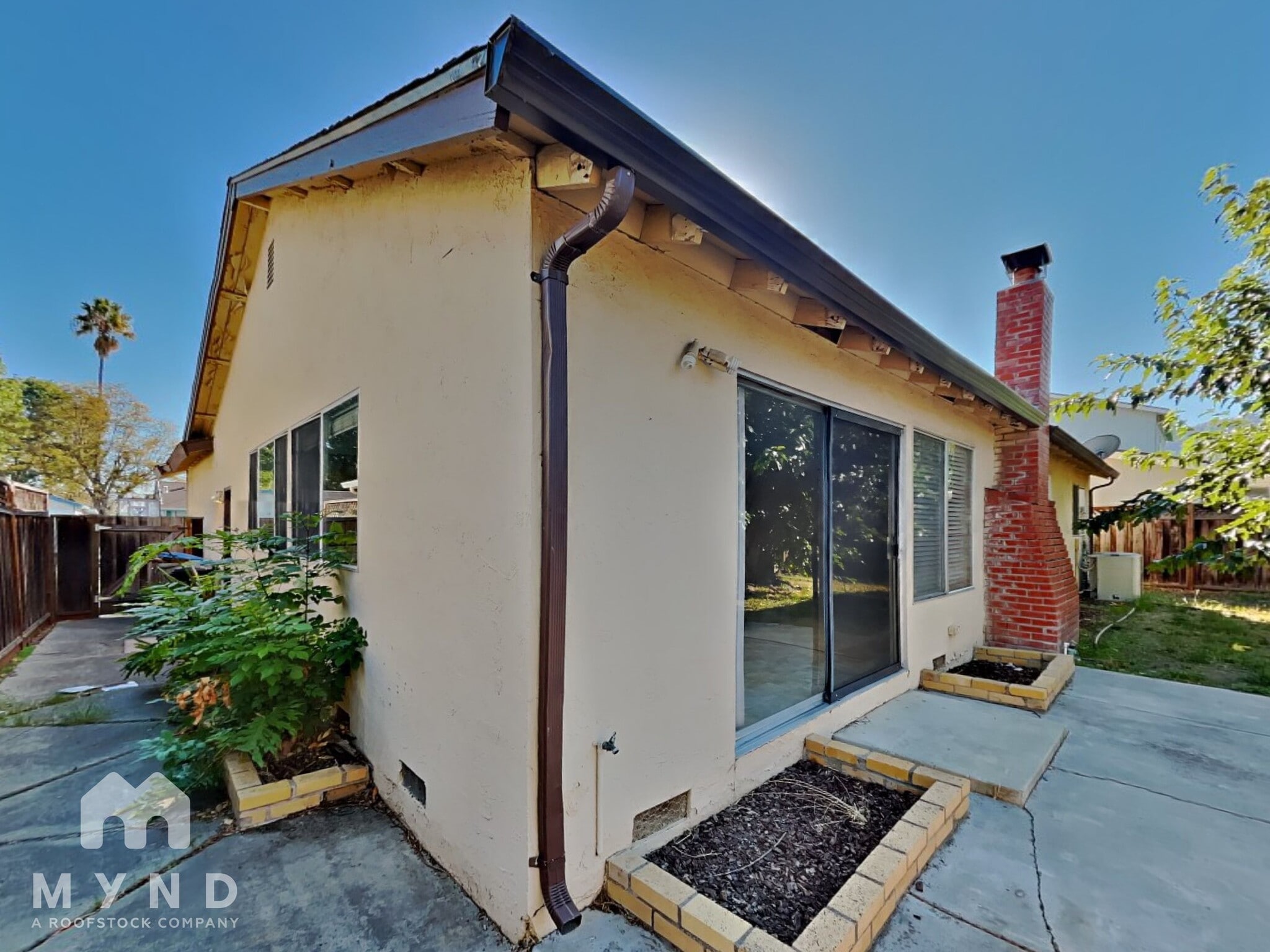 Building Photo - 6107 Vale Ct