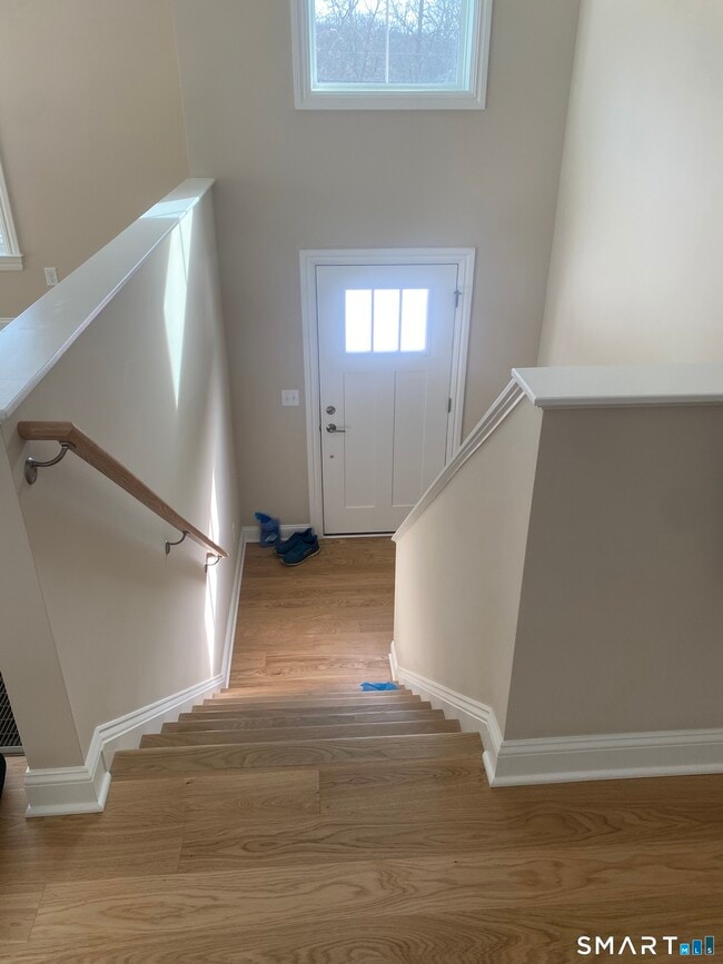 Building Photo - 919 Strongtown Rd