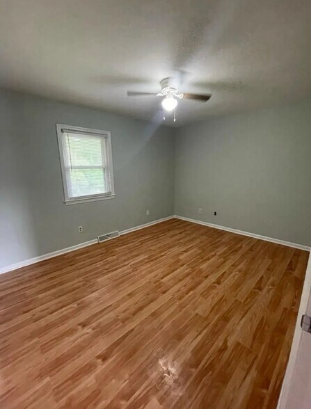 Building Photo - 507 Arlington Dr