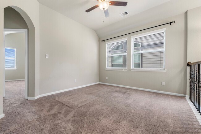 Building Photo - 5203 Pr Ter Ln