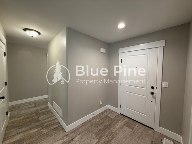 Building Photo - 3755 Harrington Rd