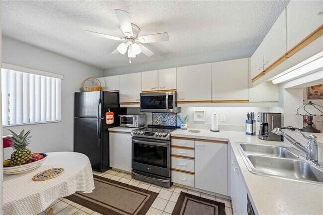 Building Photo - 5515 Ashton Way
