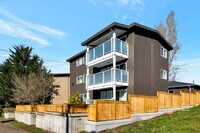 Building Photo - Great 2bd 2ba located in Old Burien