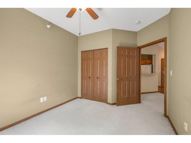 Building Photo - 114200 Hundertmark Rd W