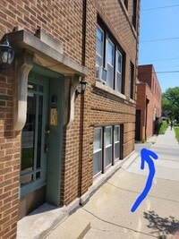 Building Photo - 1 bedroom in Chicago IL 60618