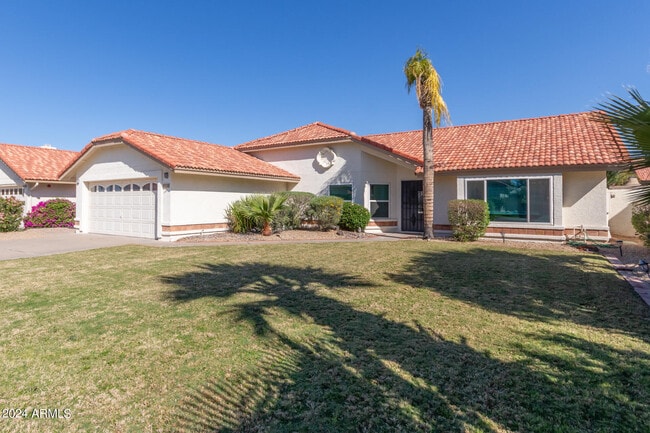 Building Photo - 9138 E Davenport Dr