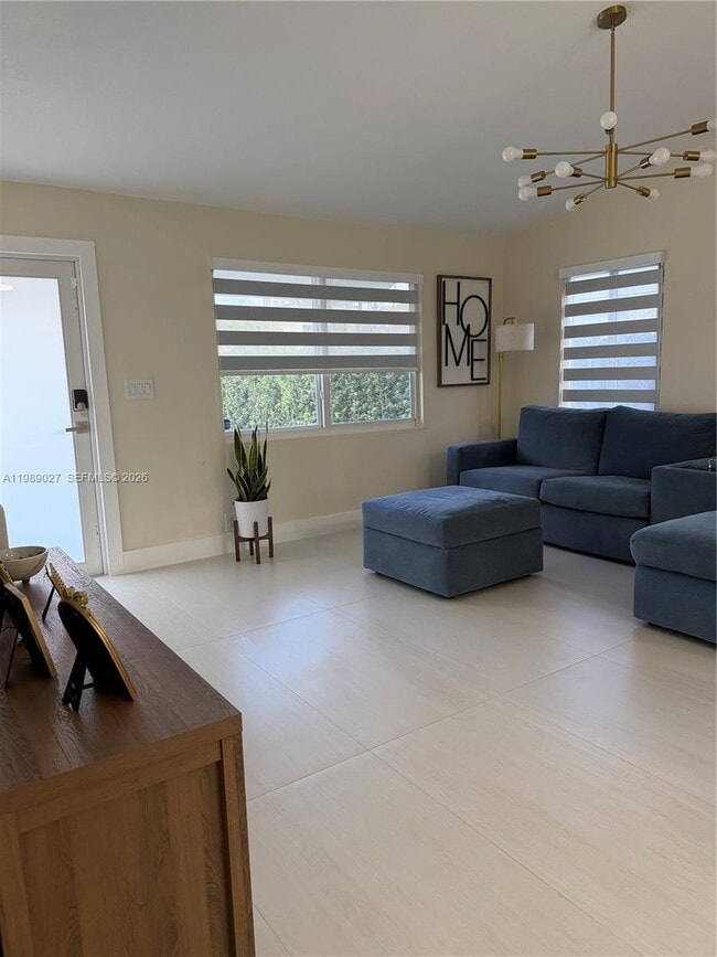 Building Photo - 10030 W Guava St