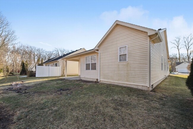 Building Photo - Large 3 Bed 2 Bath ranch for rent