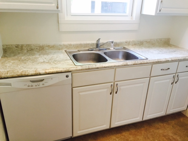 KITCHEN - NORTH WALL - 102 E Columbia St