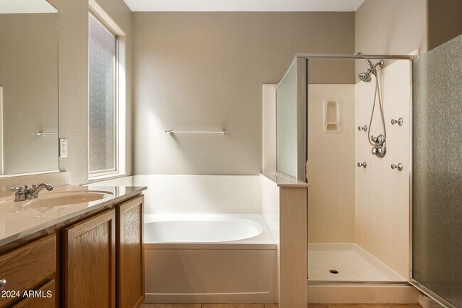 Building Photo - 30153 N 71st Dr