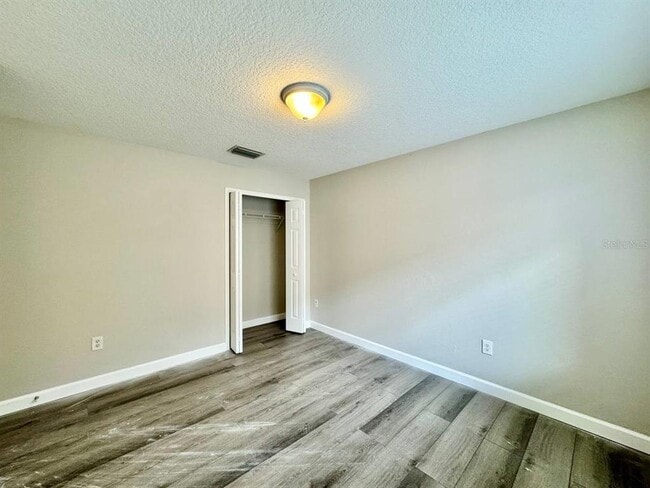 Building Photo - 18112 Canal Pointe St