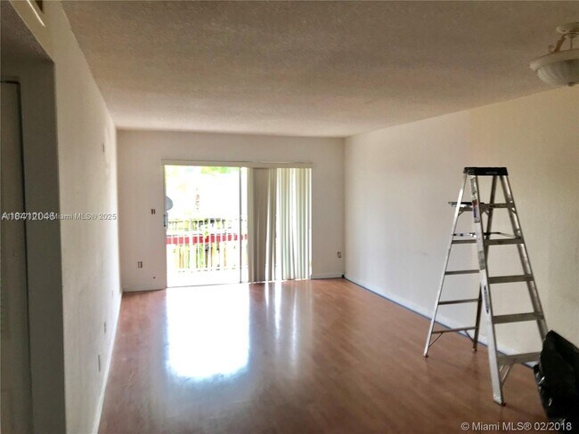 Building Photo - 9974 SW 88th St