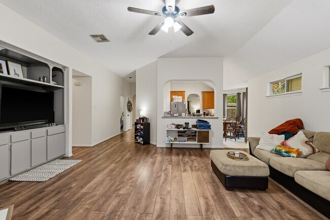 Building Photo - 3710 S Barnett Way