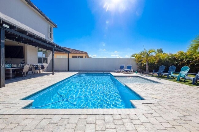 Building Photo - 8175 NW Greenbank Cir