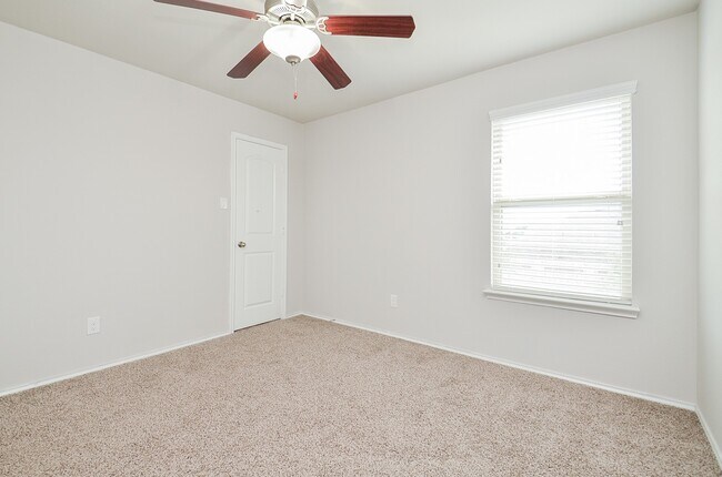 Building Photo - 4503 Stolz Trail