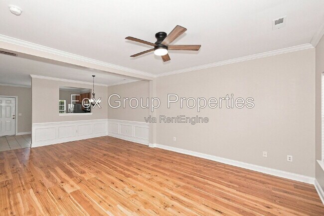 Building Photo - 153 Forest Ridge Rd