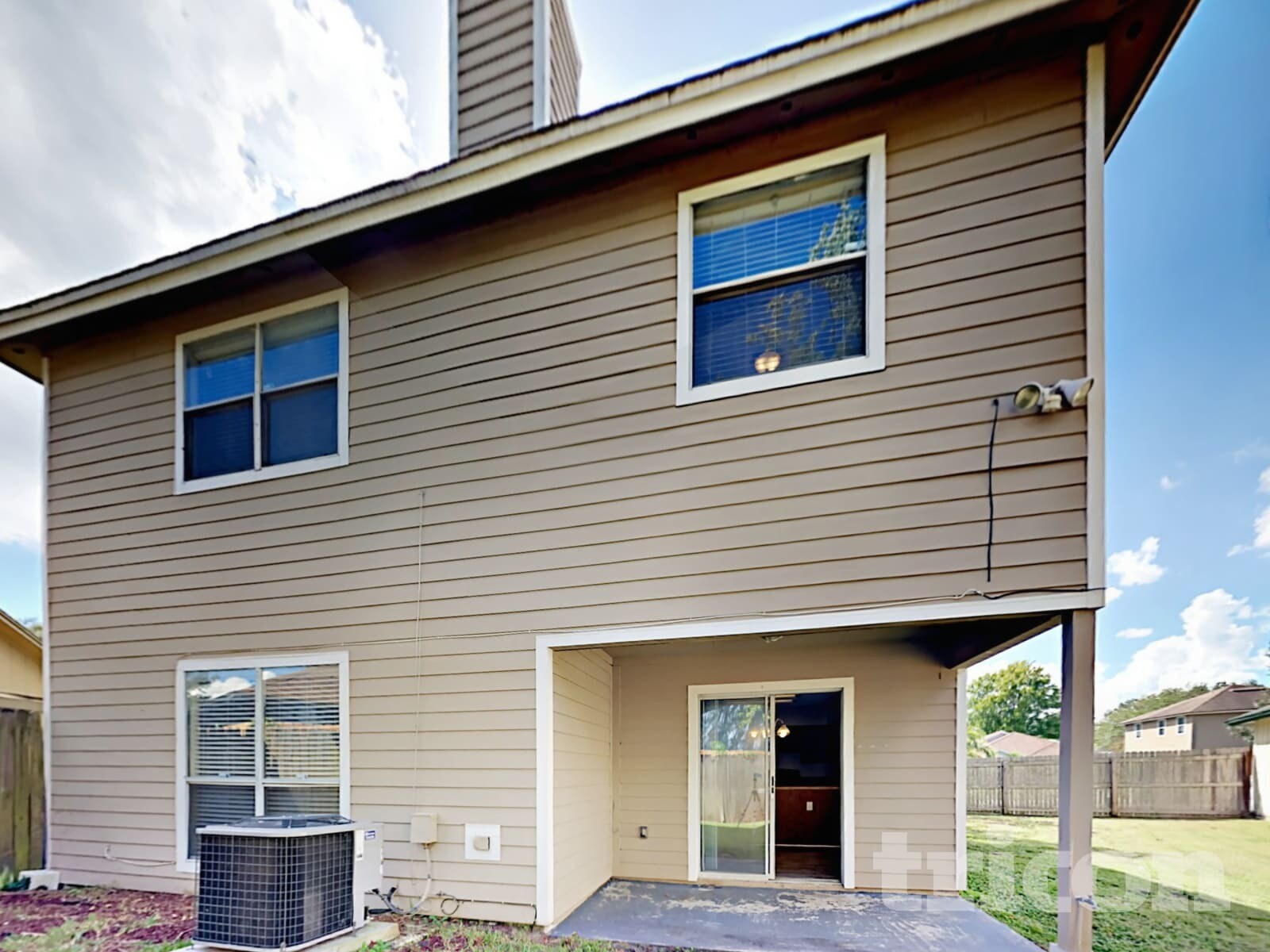 Building Photo - 6747 Long Meadow Cir S