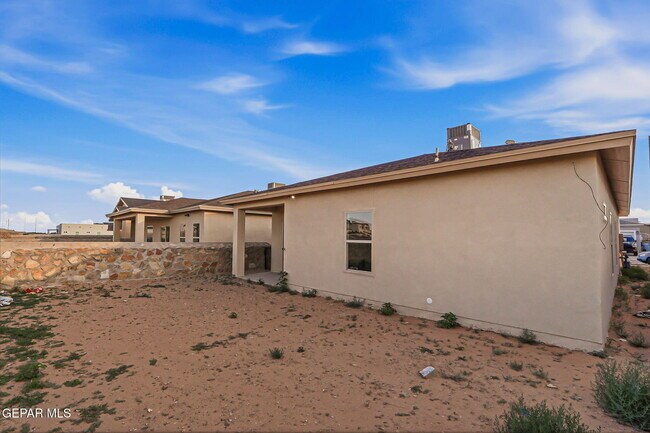 Building Photo - 12336 Jack Vowell Wy