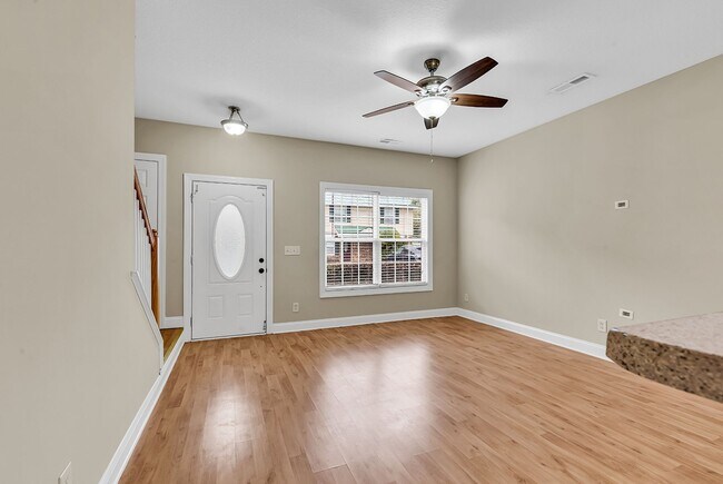 Building Photo - Rents always include high speed internet, cable, water, sewer, trash & pest control without any c...