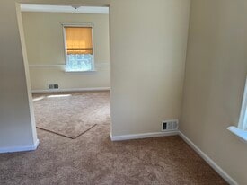 Building Photo - 2809 Curtis Dr