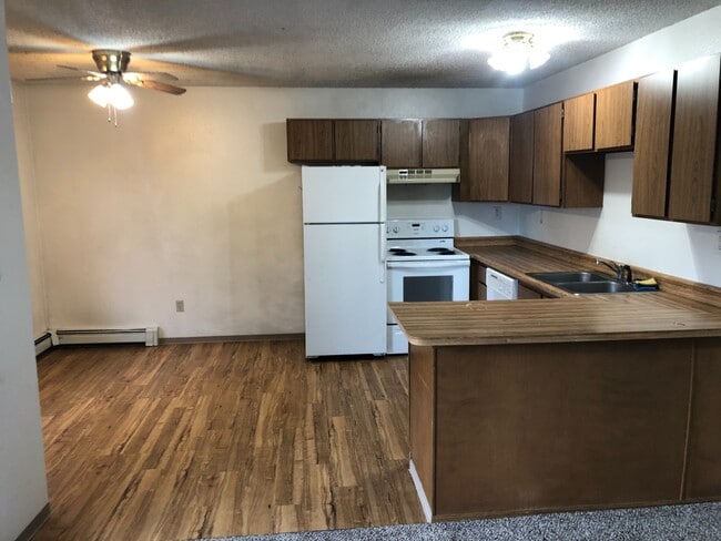 Building Photo - 546 Ouida Way