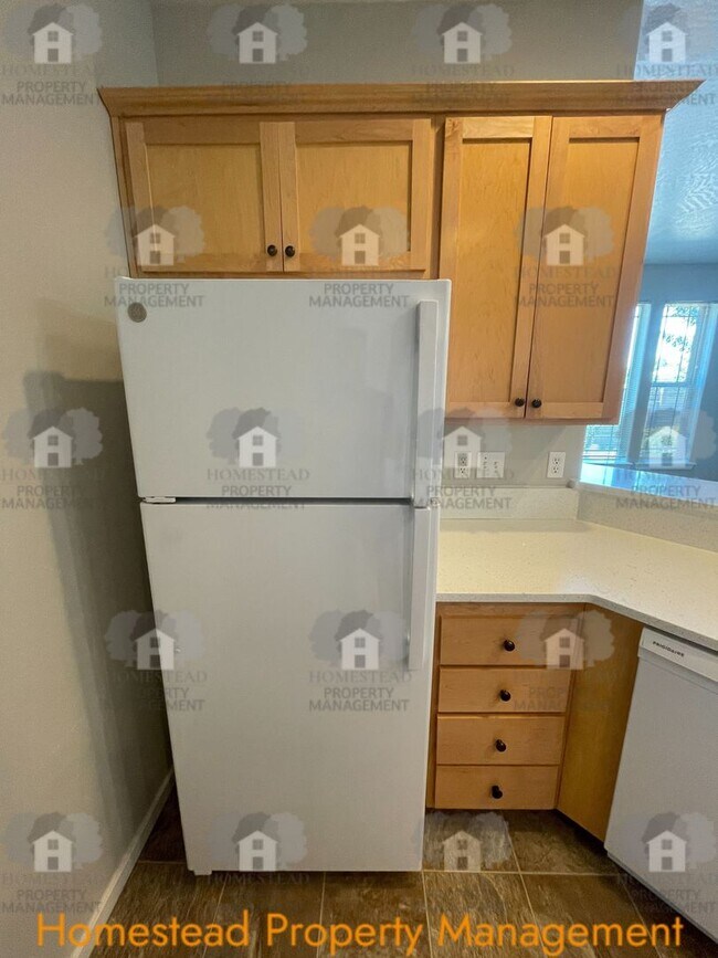 Building Photo - 168