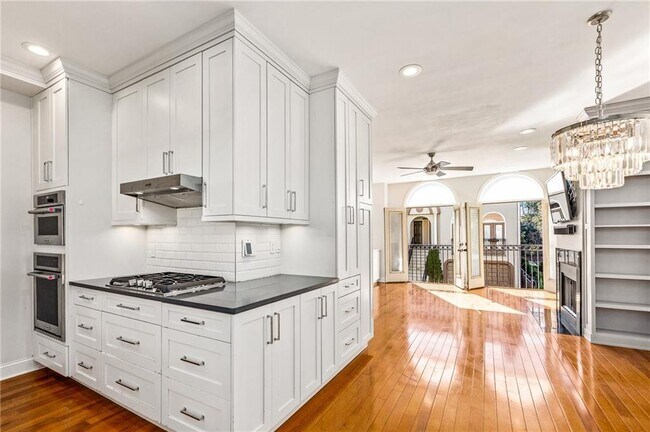 Building Photo - 841 Piedmont Ave NE