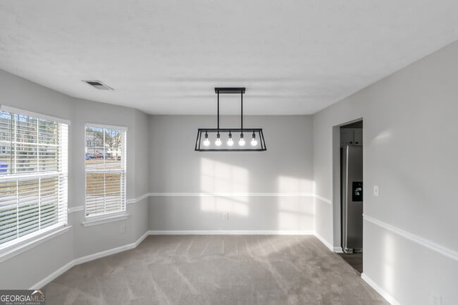 Building Photo - 420 Harvick Cir