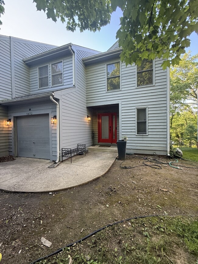 Building Photo - 5872 Pimlico Rd