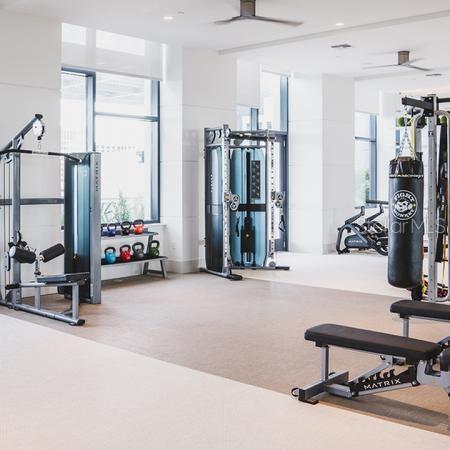 Building Photo - 125 E Pine St