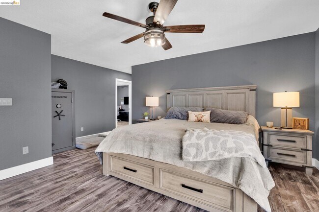 Building Photo - 59 Old Stagecoach Rd