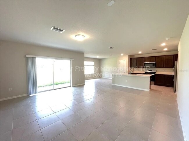 Building Photo - 30561 Gilbern Rd