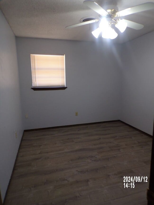 Building Photo - Pets negotiable with owner approval