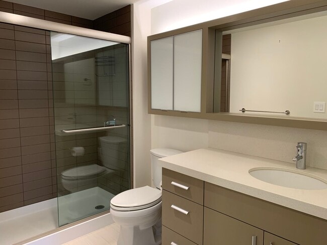 Building Photo - High Floor - Corner Unit - Ocean View - The Collection Condominium