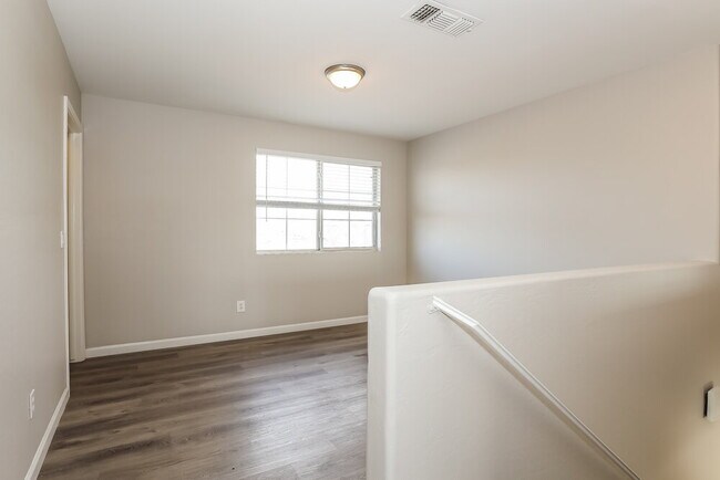 Building Photo - 12221 W Larkspur Rd