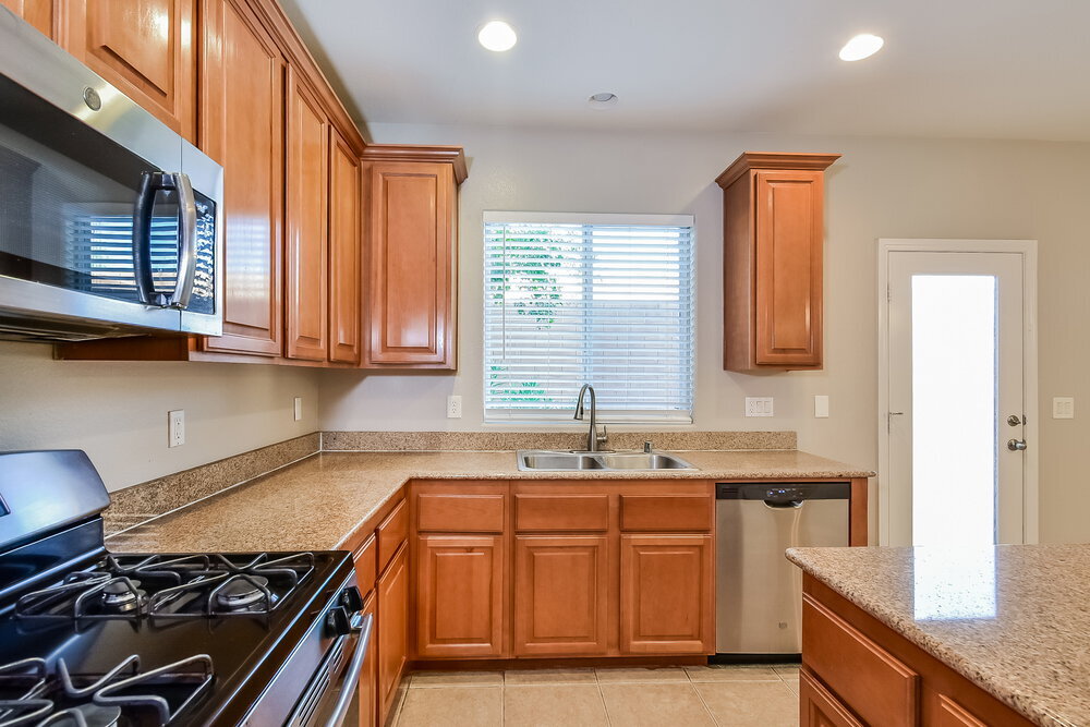 Building Photo - 8257 Begonia Blush Dr