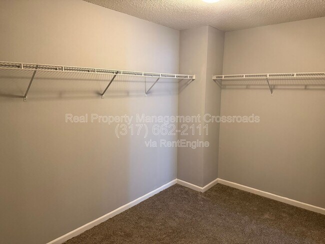 Building Photo - 8832 Taggart Dr