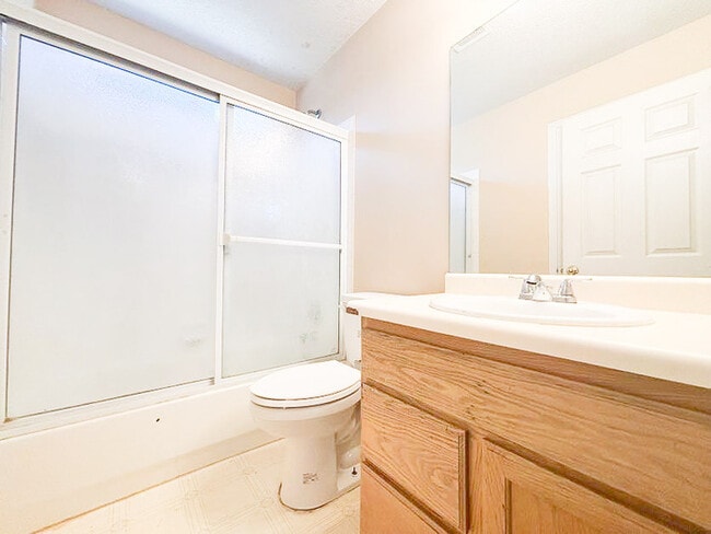 Building Photo - Spacious 5-Bedroom Home in Stansbury Park ...