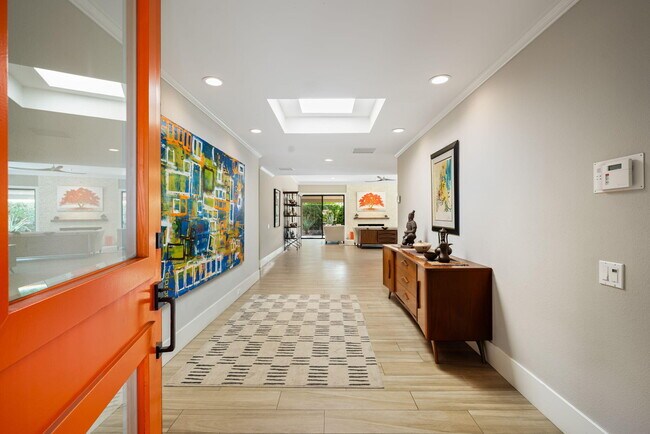 Building Photo - 77 Colgate Dr