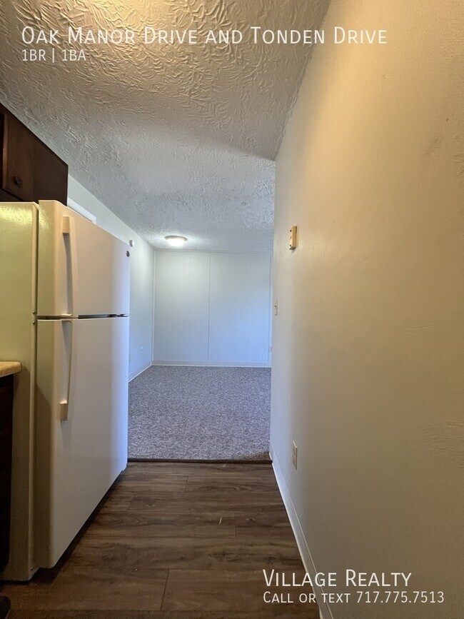 Building Photo - 228 Oak Manor Dr